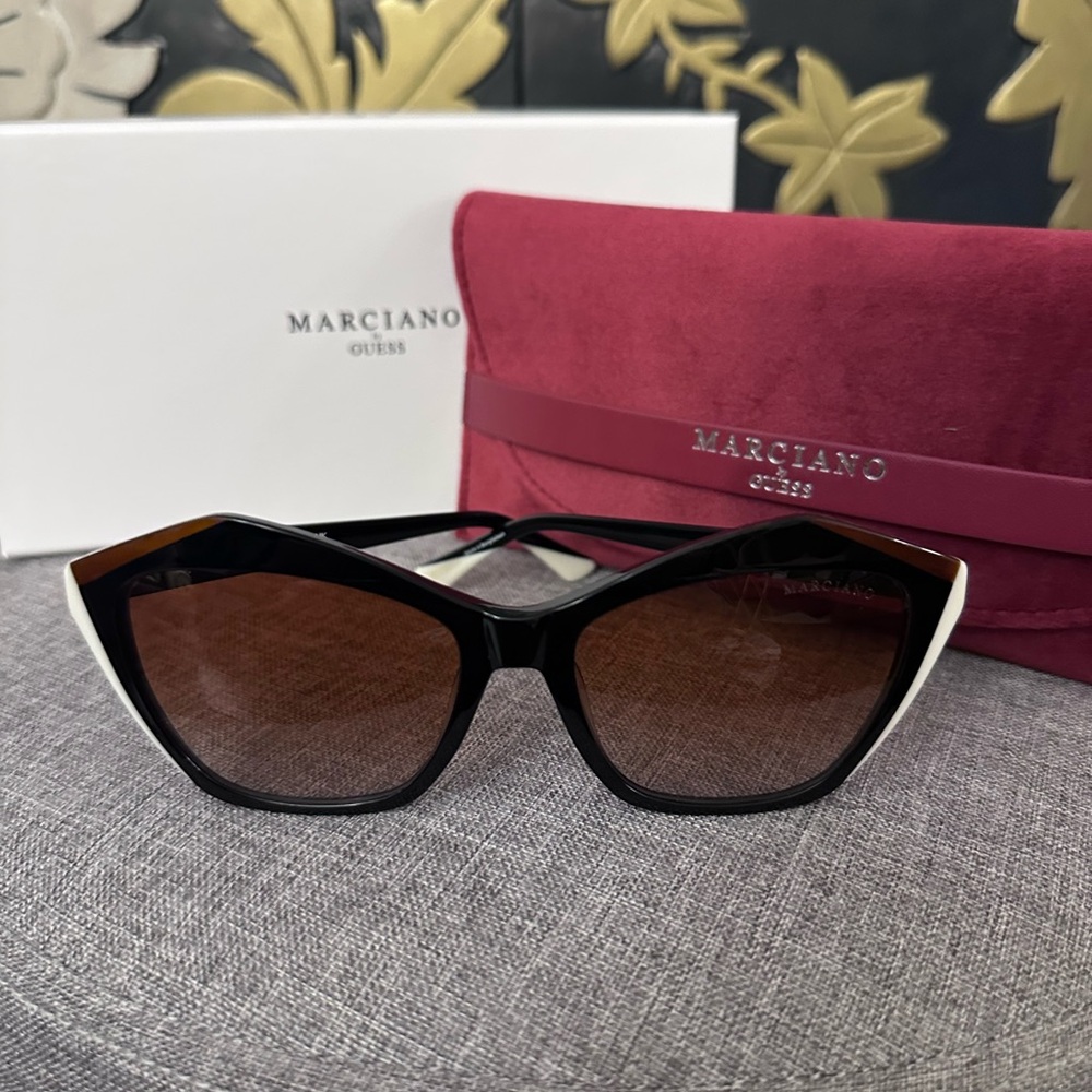 Guess Black and White Women's Sunglasses